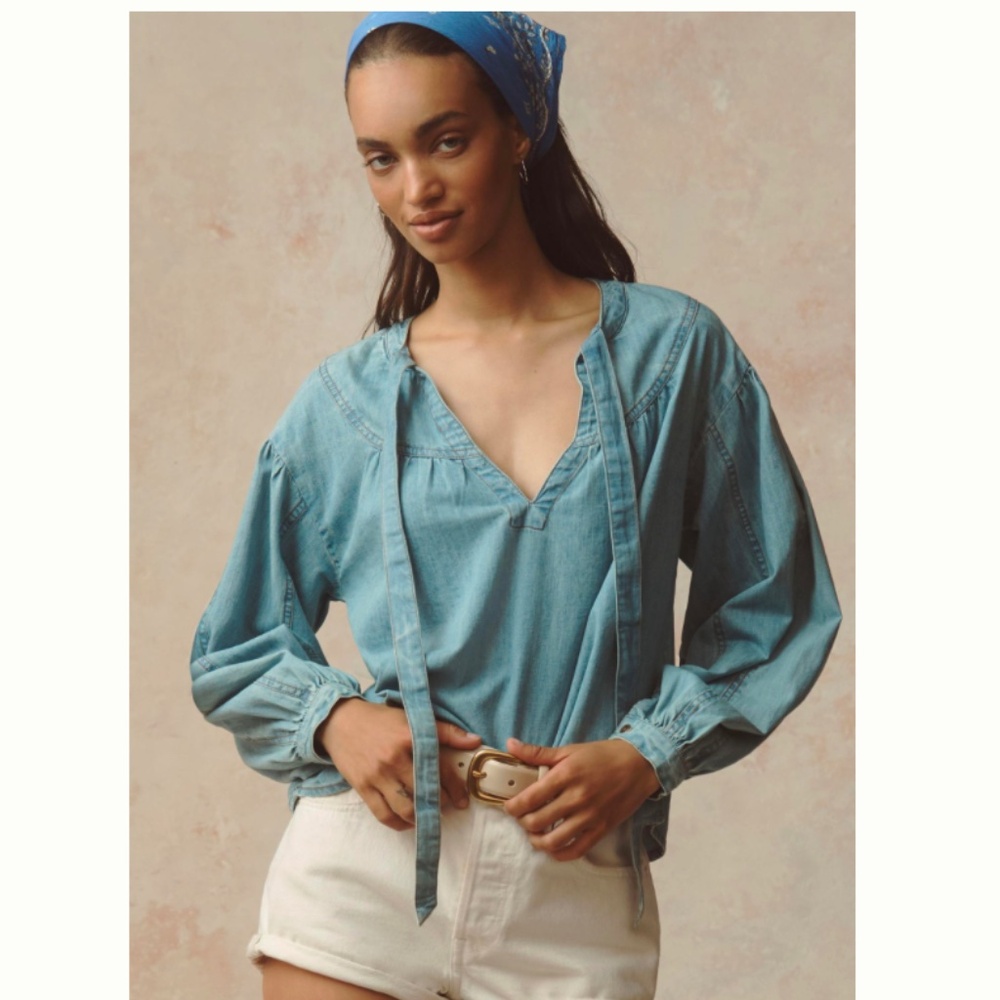 NWT Anthropologie / Pilcro Light Denim Long Sleeve Batwing Blouse SIZE XS